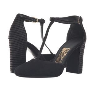 🆕️💥Salvatore FerragamoFergie T-Strap Pumps